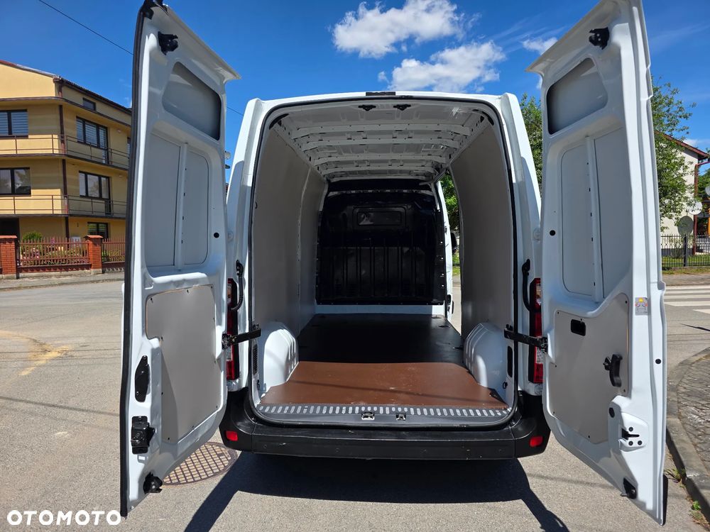 Renault Master - 24