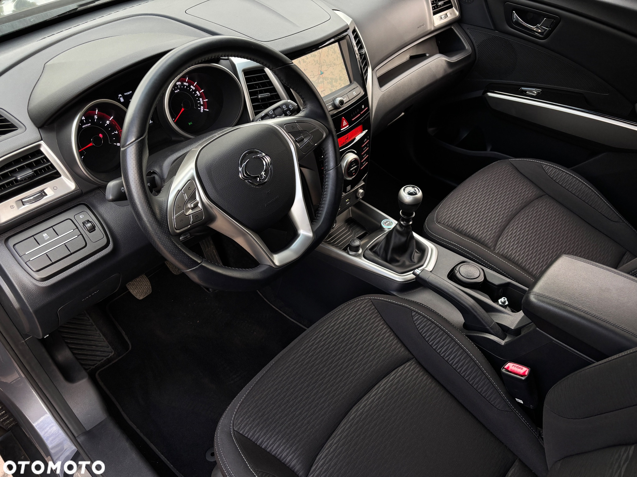 SsangYong/KGM Tivoli 1.6 Sapphire - 29
