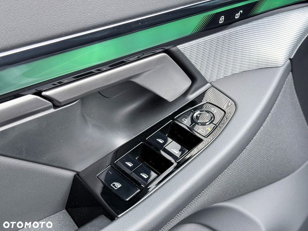 BMW Seria 5 - 27