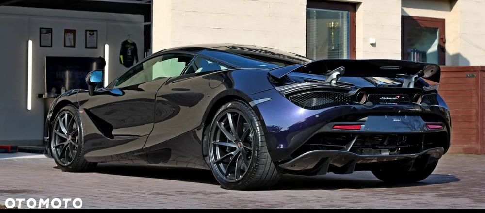McLaren 720S Coupe Performance - 4