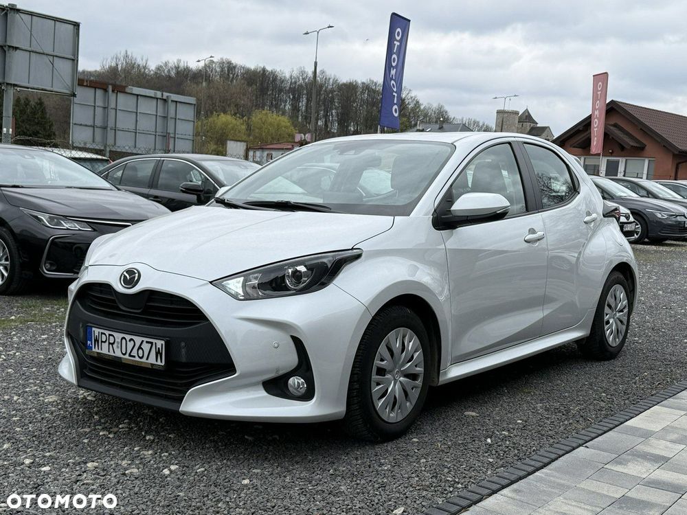 Mazda 2 Hybrid - 3