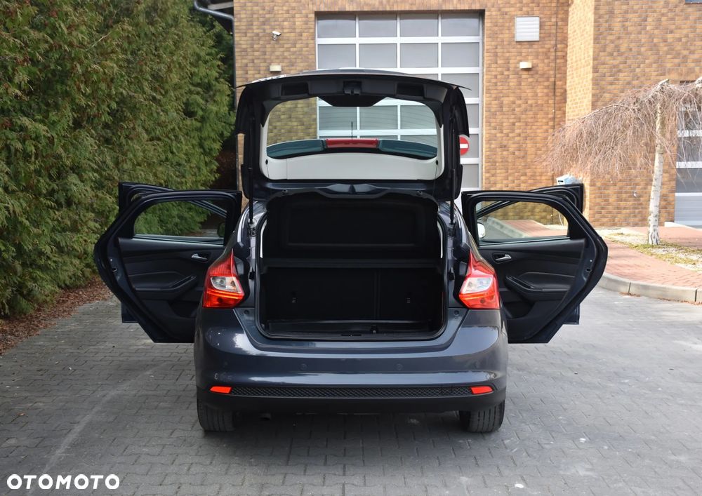 Ford Focus 1.6 TDCi DPF Start-Stopp-System Titanium - 16