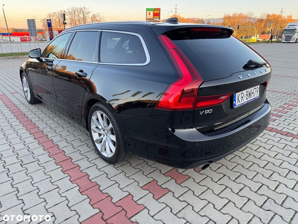 Volvo V90 D5 AWD Momentum - 3