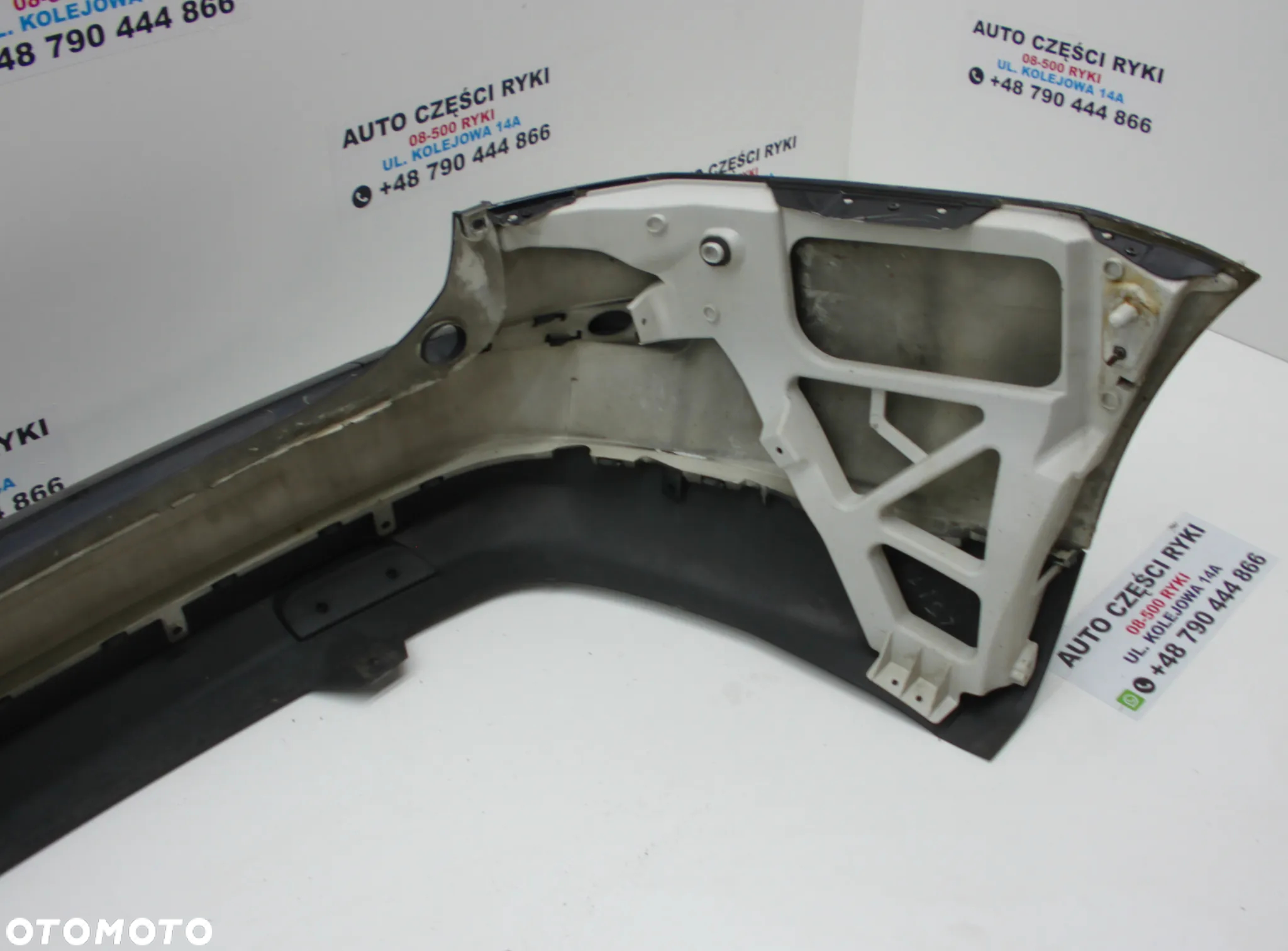 Ford Focus MK2 kombi Zderzak Tył F3 - 13
