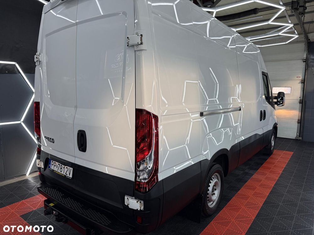 Iveco DAILY - 9
