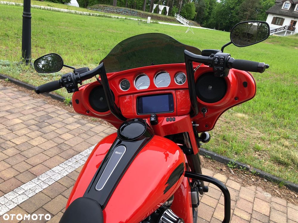Harley-Davidson Touring Street Glide - 9