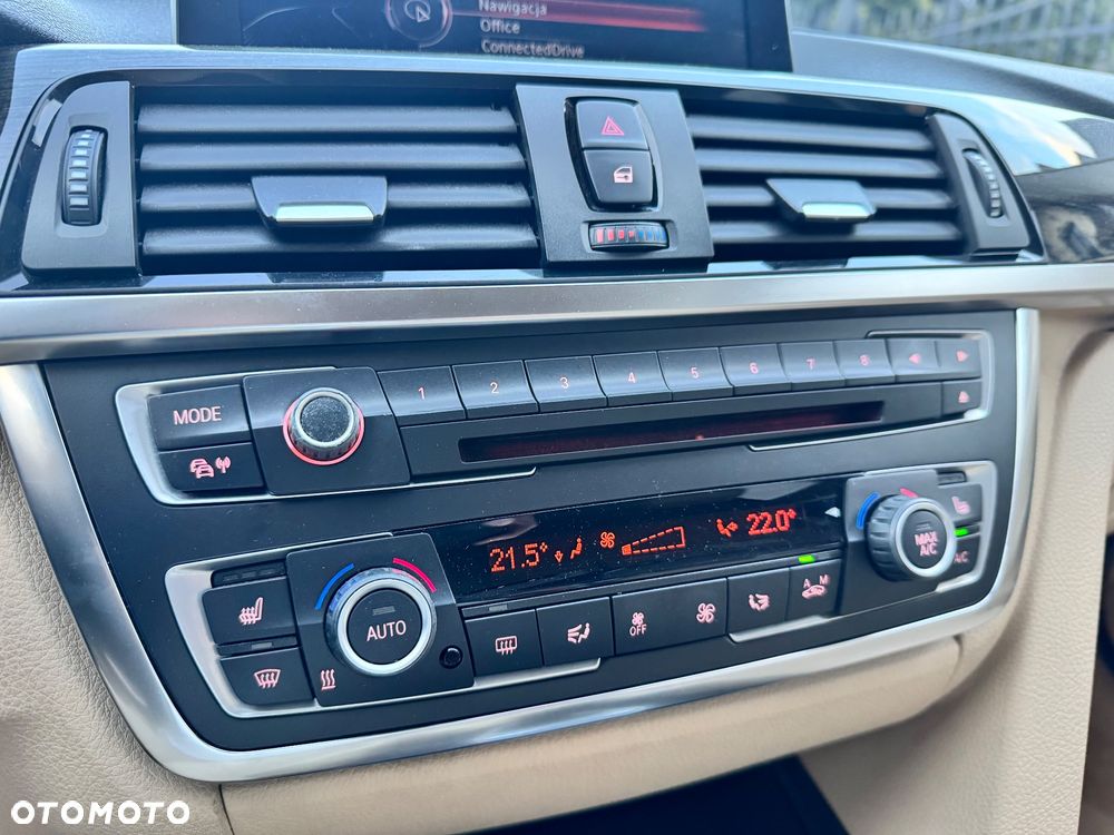 BMW Seria 3 ActiveHybrid Luxury Line - 33