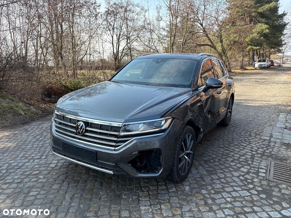 Volkswagen Touareg 3.0 V6 TDI SCR 4Motion Automatik R-Line - 3