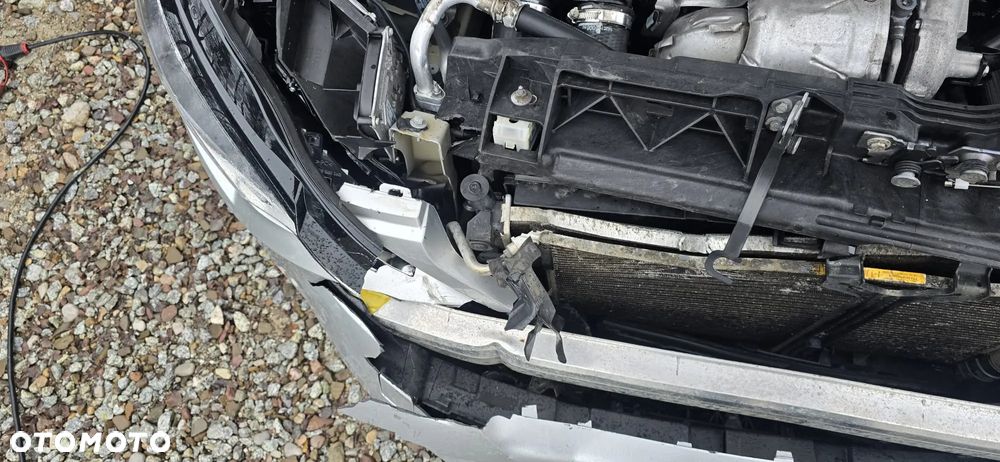 Peugeot 308 BlueHDi FAP 120 Stop & Start Allure - 17