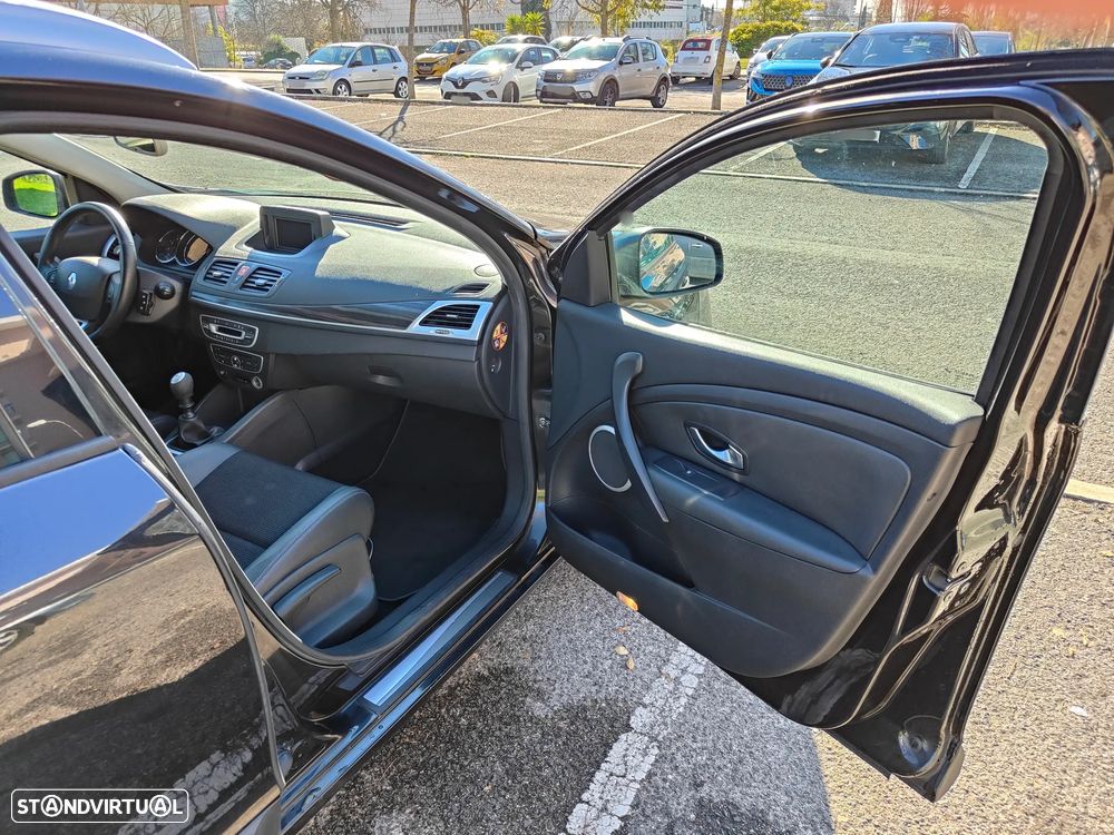 Renault Mégane Sport Tourer 1.5 dCi Dynamique S - 8