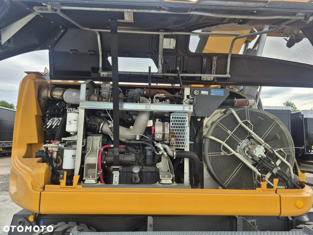 Liebherr / LIEBHERR 918 / COMPACT - 21