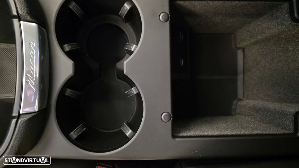 Porsche Macan T - 42