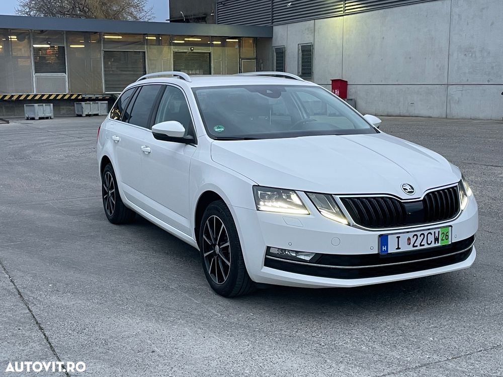 Skoda Octavia 2.0 TDI DSG Style - 1