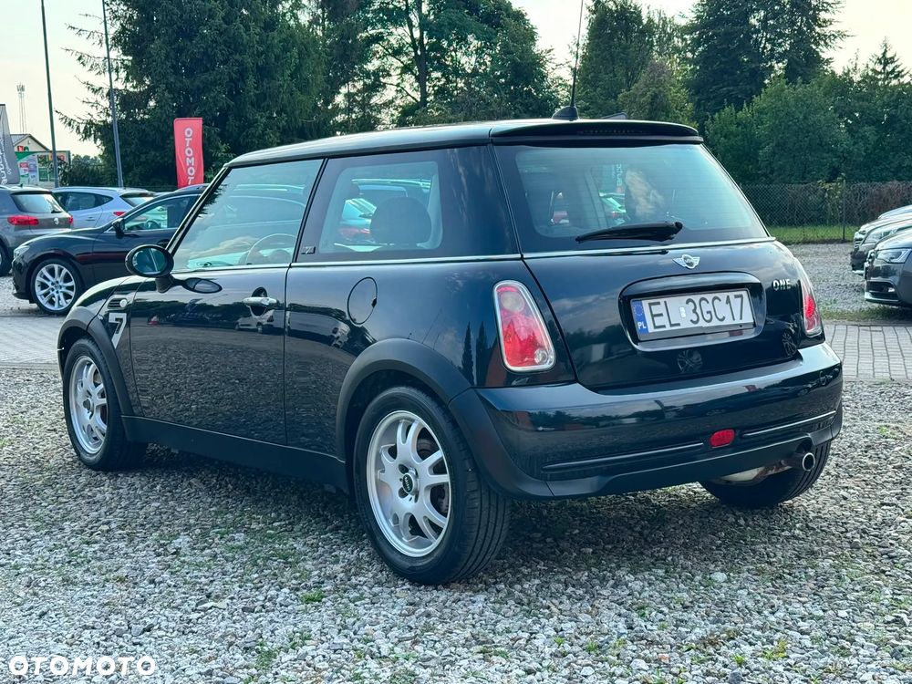 MINI ONE Seven - 11