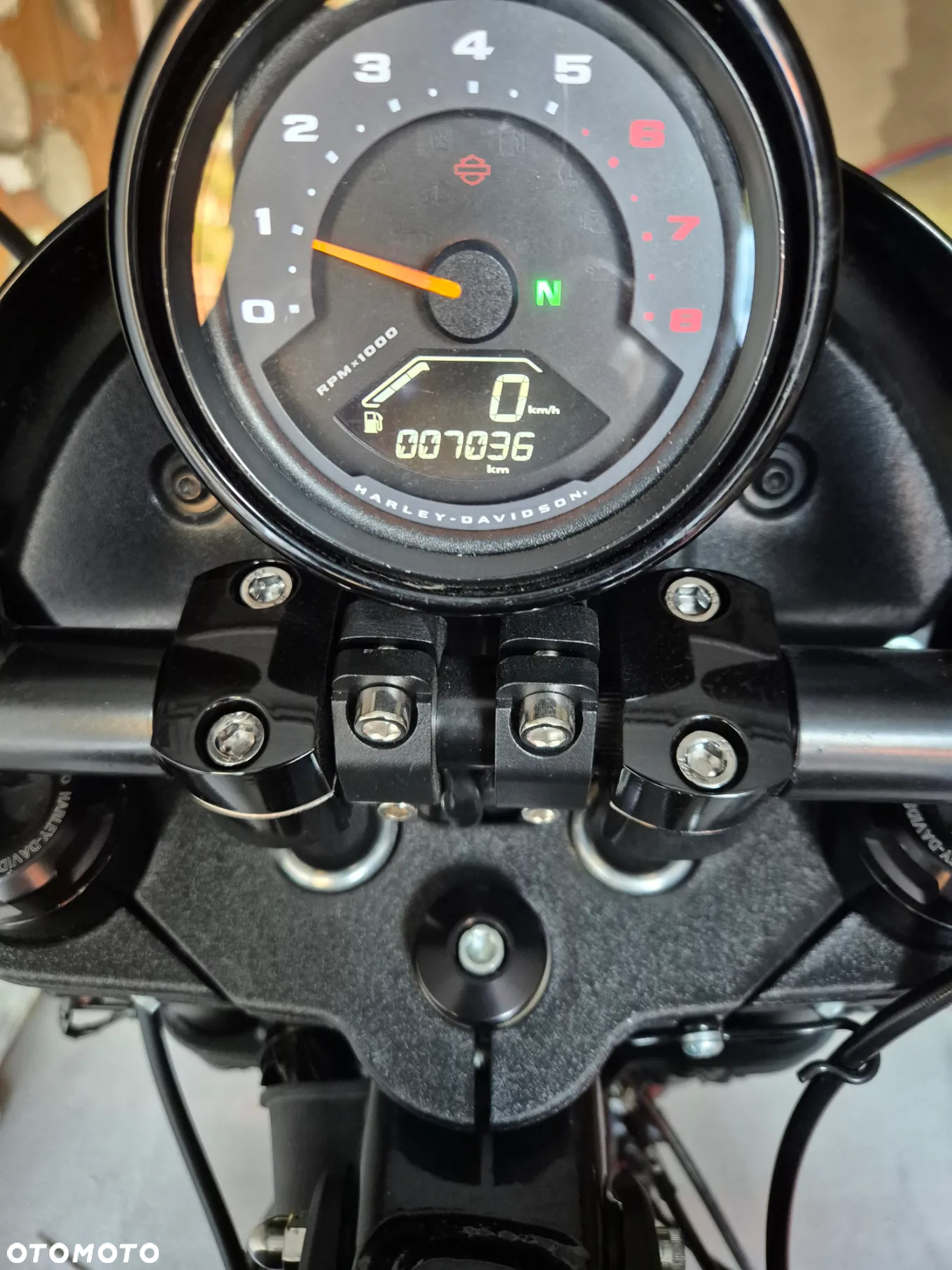 Harley-Davidson Softail Low Rider - 13