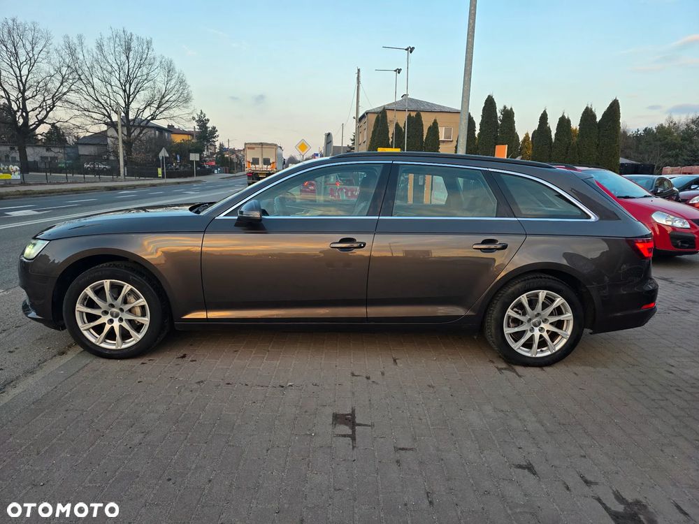 Audi A4 Avant 40 TDI S tronic quattro - 8