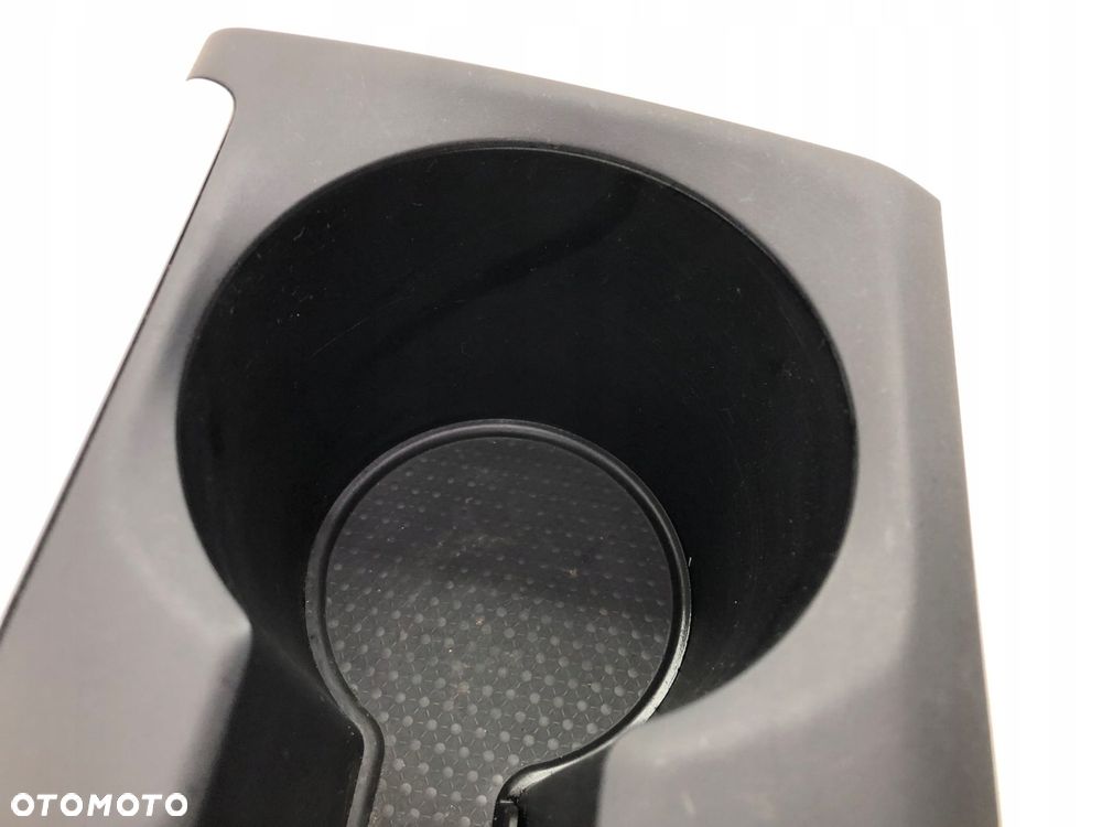 BMW 2 U06 CUPHOLDER UCHWYT NA KUBKI 9493276 - 4