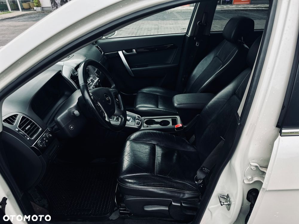 Chevrolet Captiva 2.4 LT+ - 19
