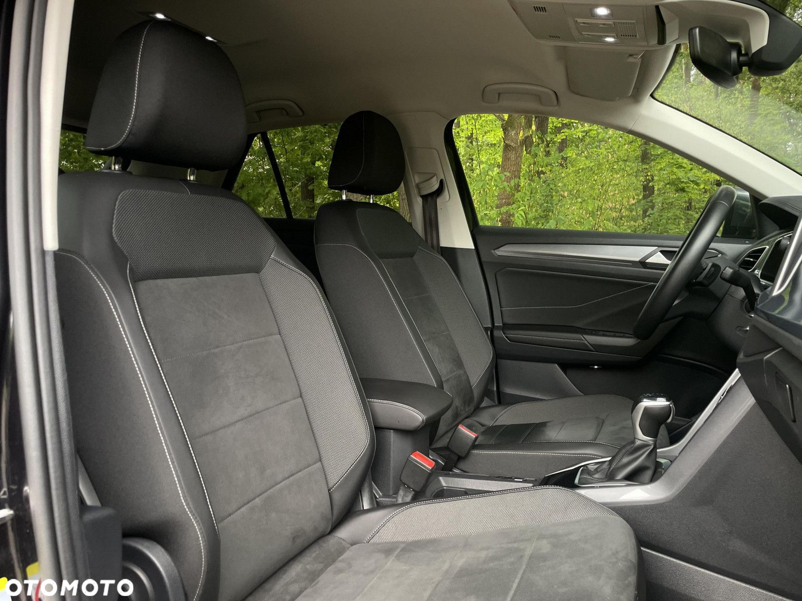 Volkswagen T-Roc 1.5 TSI Style DSG - 23