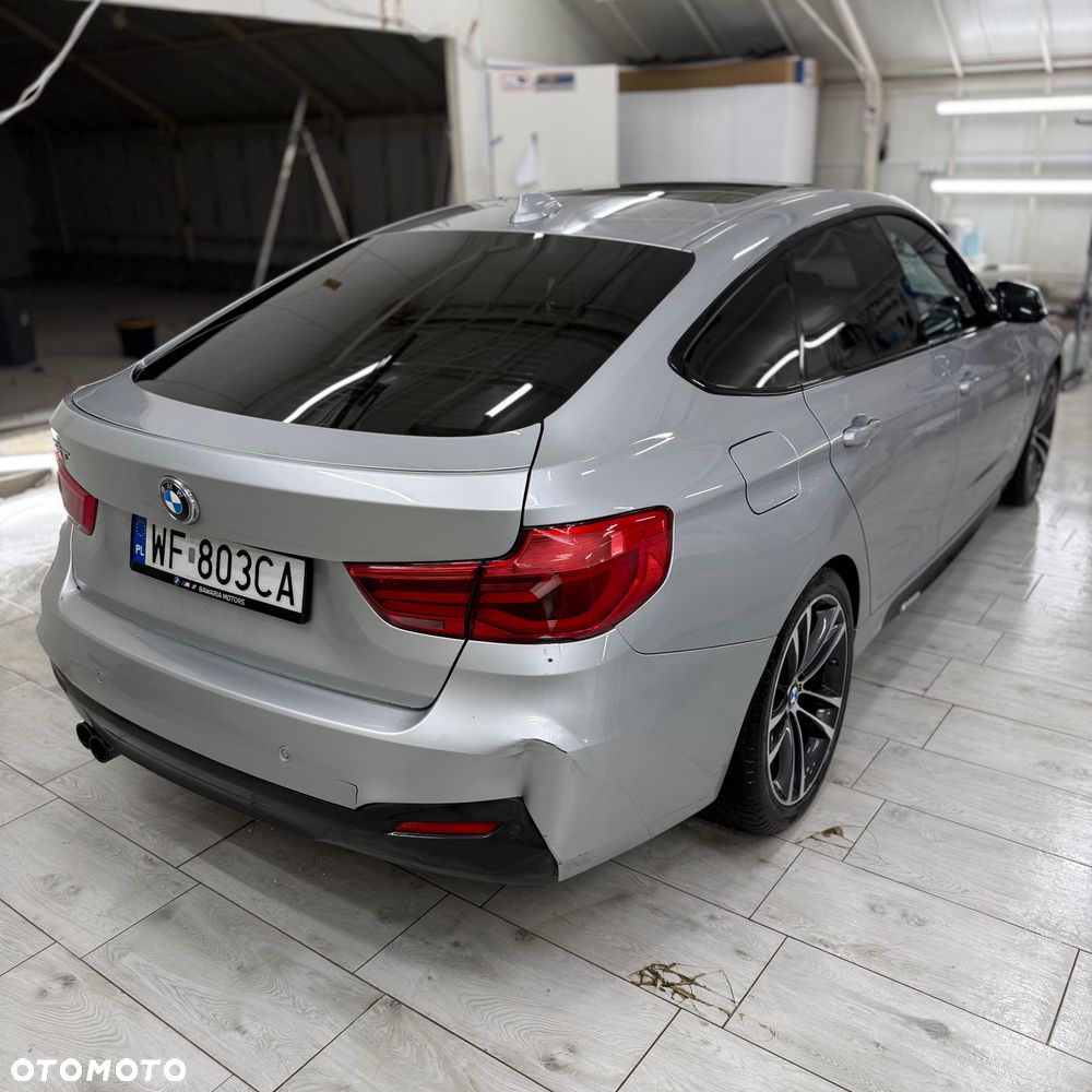 BMW 3GT 320i M Sport - 8