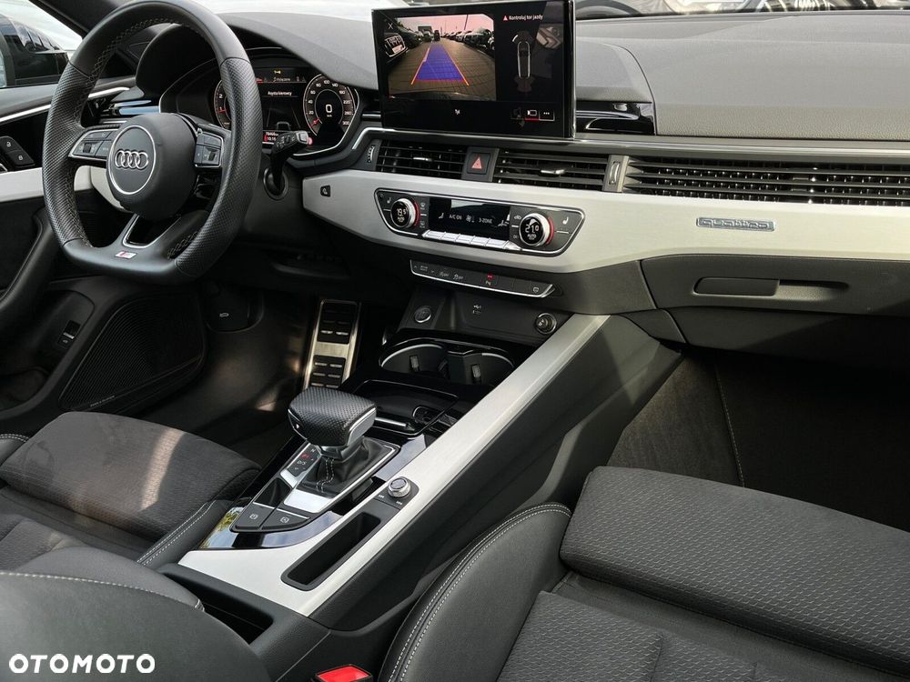 Audi A4 Avant - 17