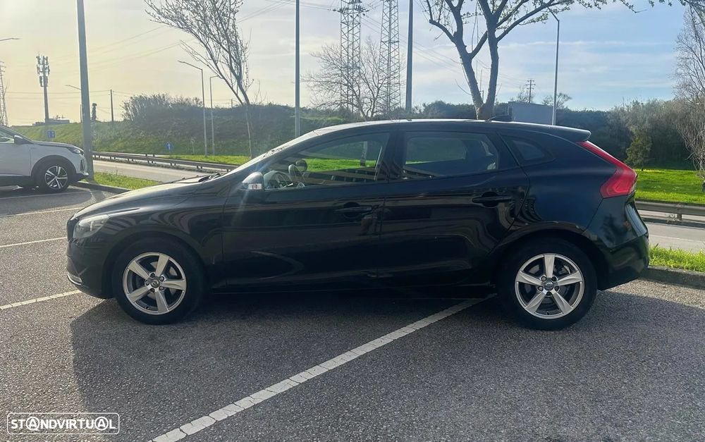 Volvo V40 2.0 D2 Momentum - 6