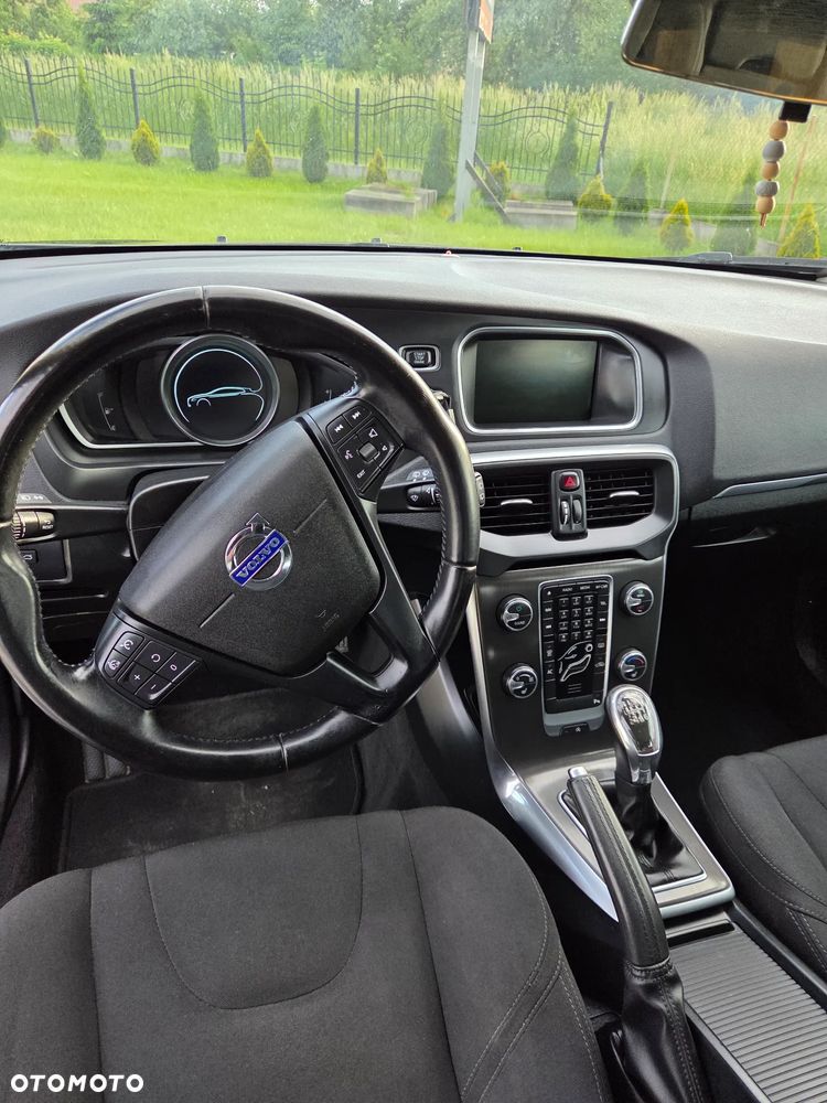 Volvo V40 D2 Momentum - 15