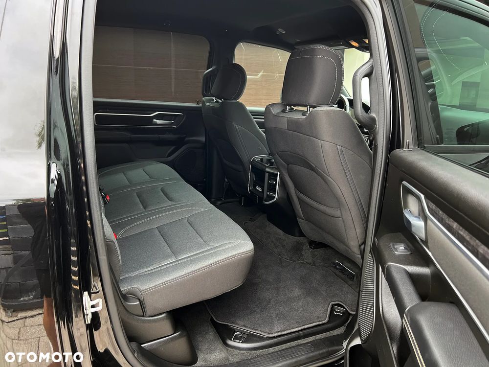 RAM 1500 5.7 Crew Cab Bighorn - 25