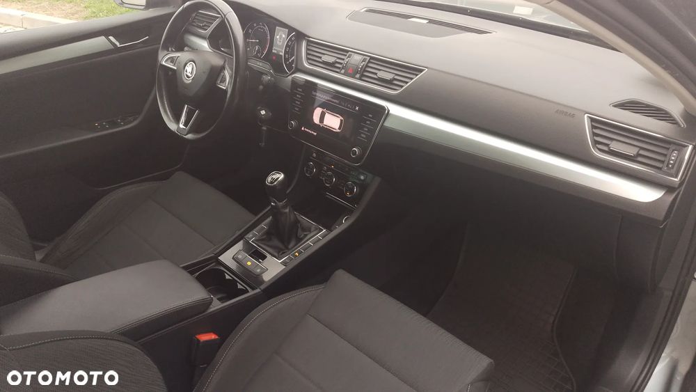 Skoda Superb - 17