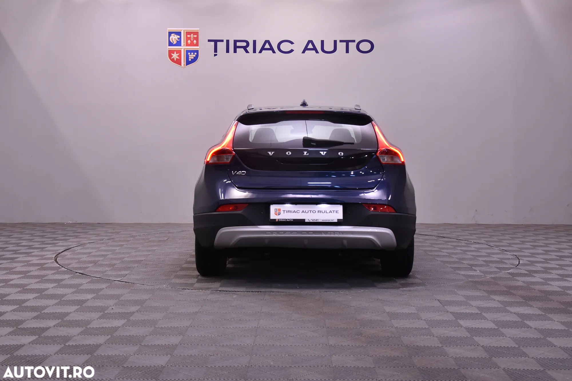 Volvo V40 - 4