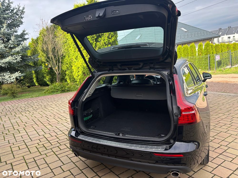 Volvo V60 B4 D Geartronic Momentum Pro - 9