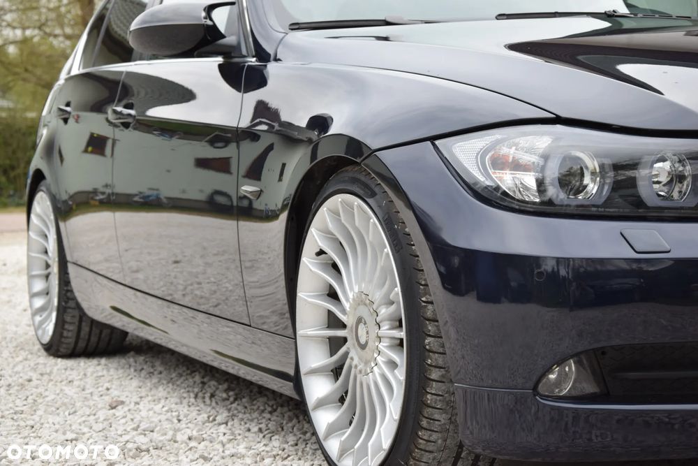 BMW Seria 3 325i - 10