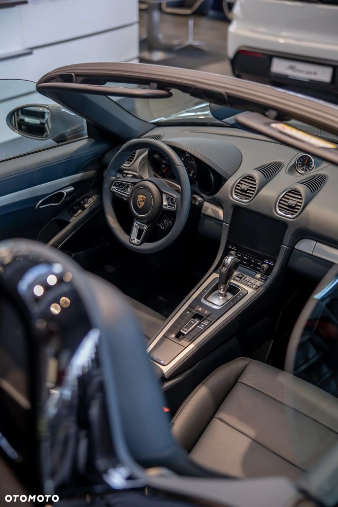 Porsche 718 Boxster PDK - 11