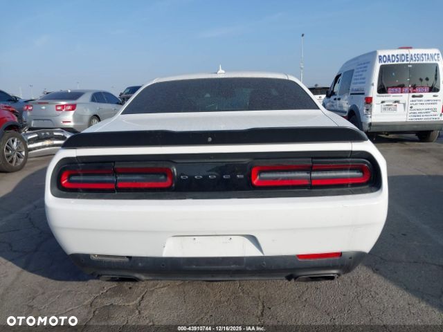 Dodge Challenger Automatik R/T Plus Scat Pack - 9