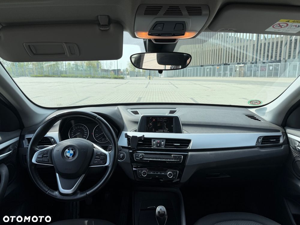 BMW X1 xDrive20d - 11