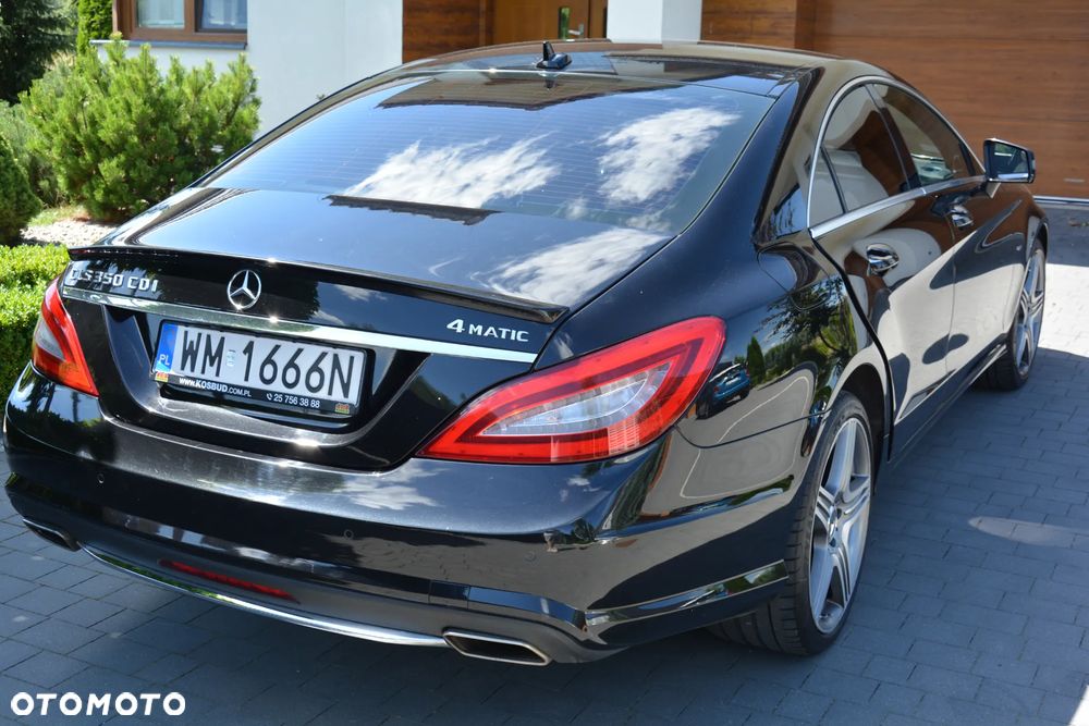 Mercedes-Benz CLS 350 CDI 4-Matic BlueEff - 10