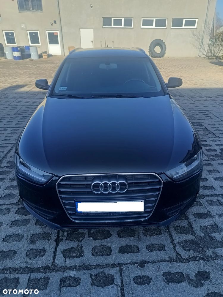 Audi A4 Avant - 1