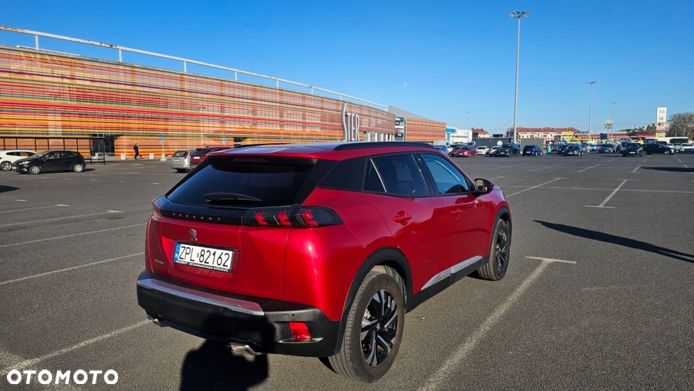 Peugeot 2008 1.2 PureTech Allure S&S EAT8 - 10