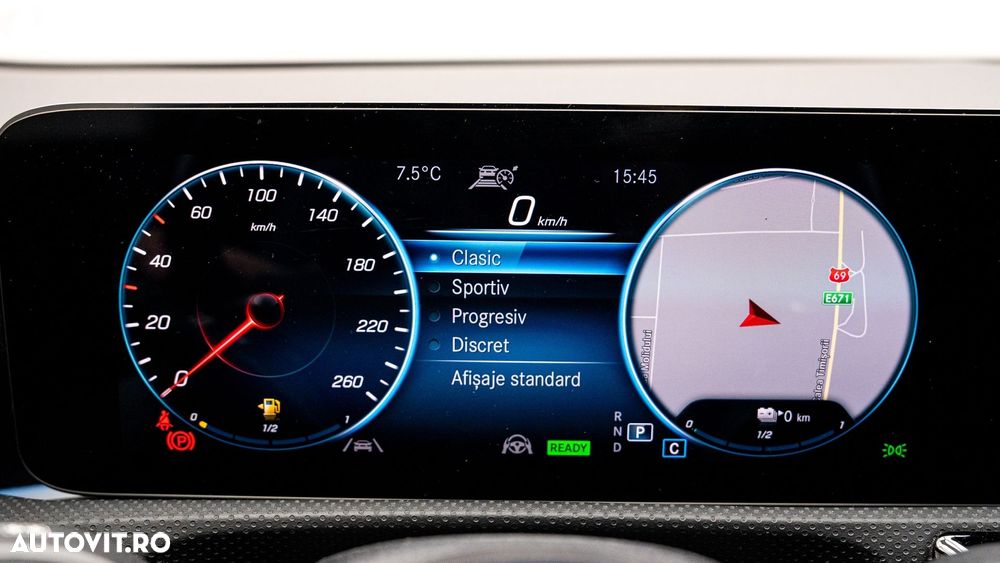 Mercedes-Benz CLA 250 e 8G-DCT AMG Line - 25