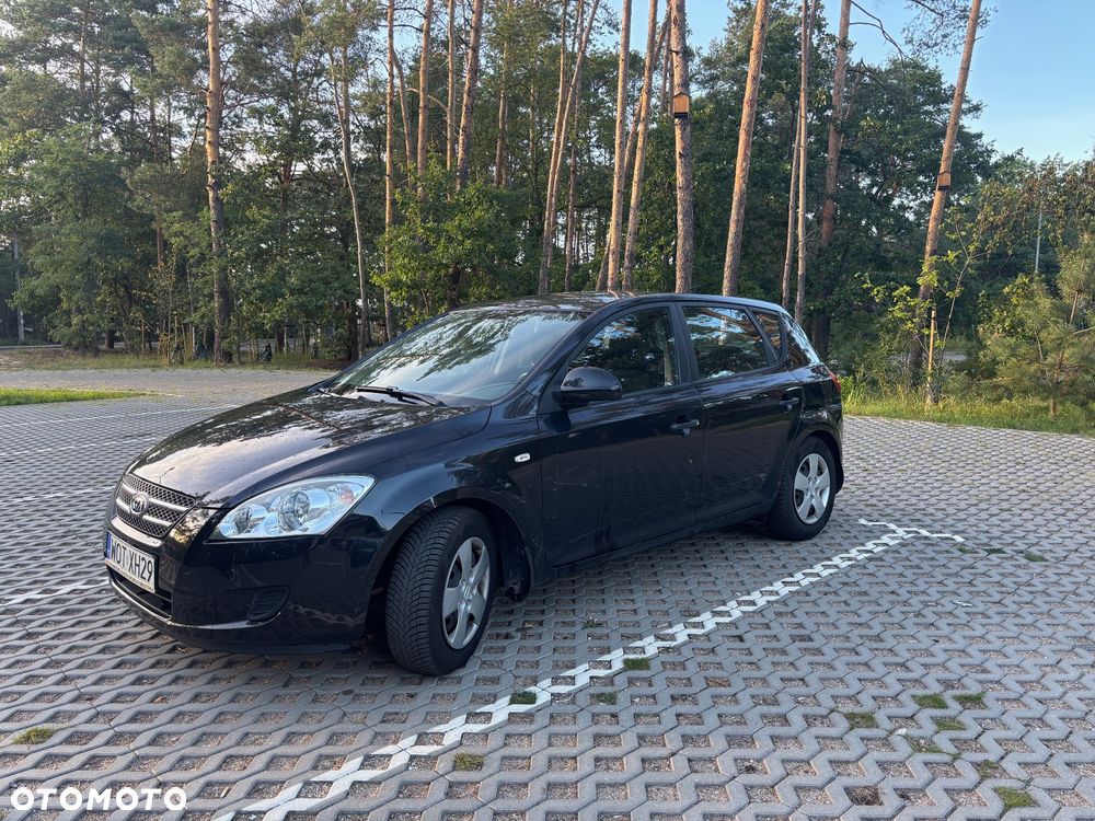 Kia Ceed 1.4 Comfort + - 3