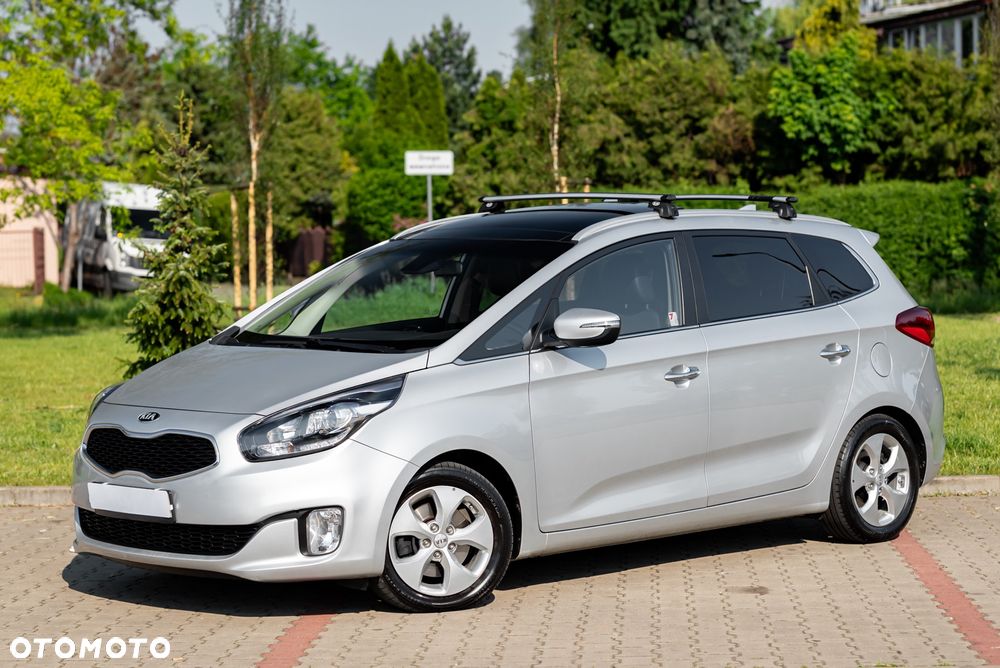 Kia Carens 1.7 CRDi 141 ISG Vision - 10