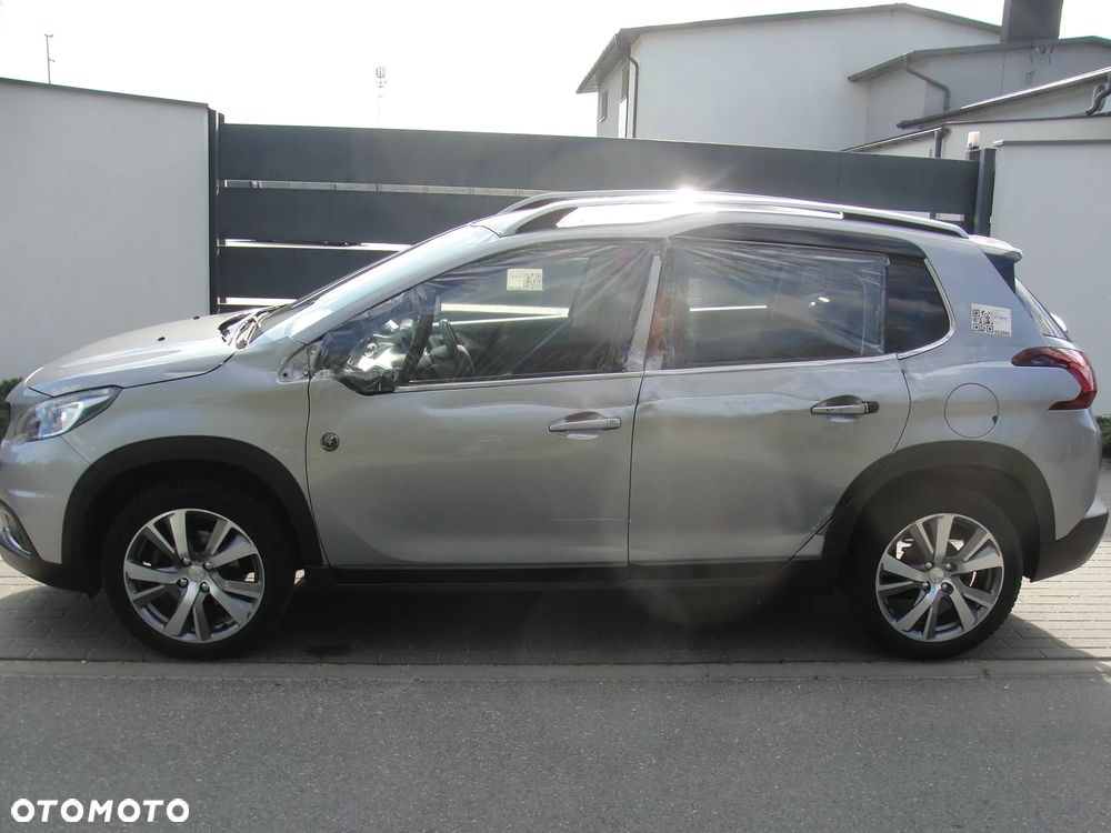 Peugeot 2008 PureTech 110 Stop&Start EAT6 Crossway - 21