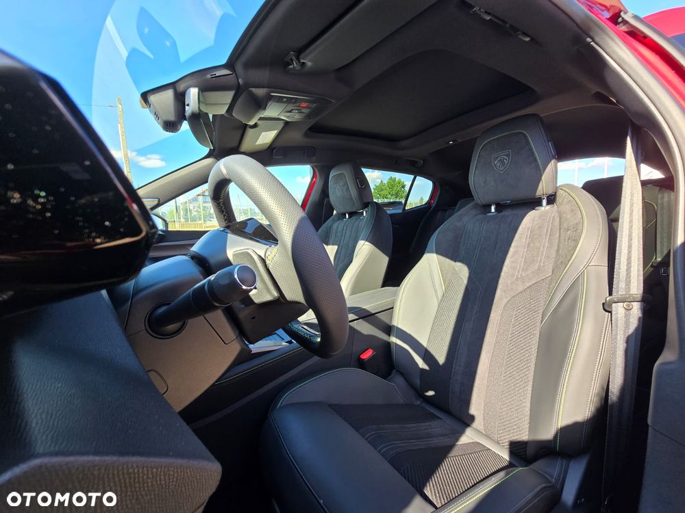 Peugeot 408 1.2 PureTech mHEV GT Exclusive S&S e-DSC6 - 11