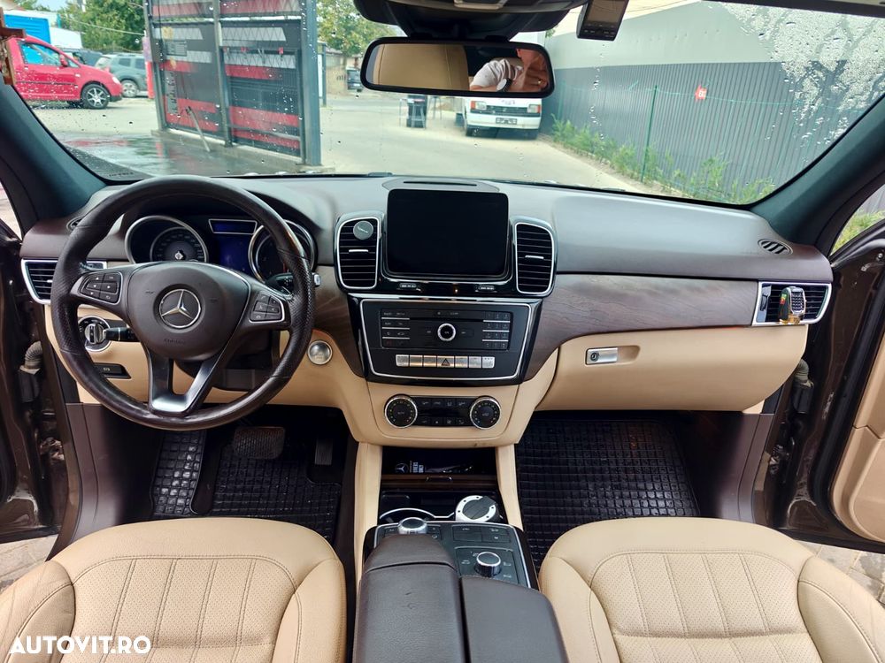 Mercedes-Benz GLE - 9