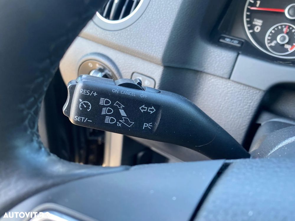 Volkswagen Golf Plus - 24