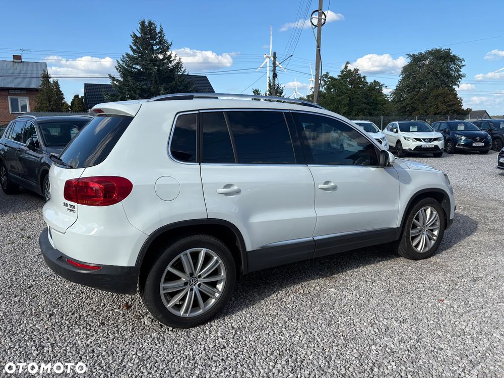 Volkswagen Tiguan 2.0 TDI DPF BlueMotion Technology Exclusive - 8