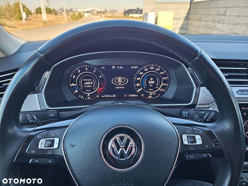 Volkswagen Passat Alltrack - 18