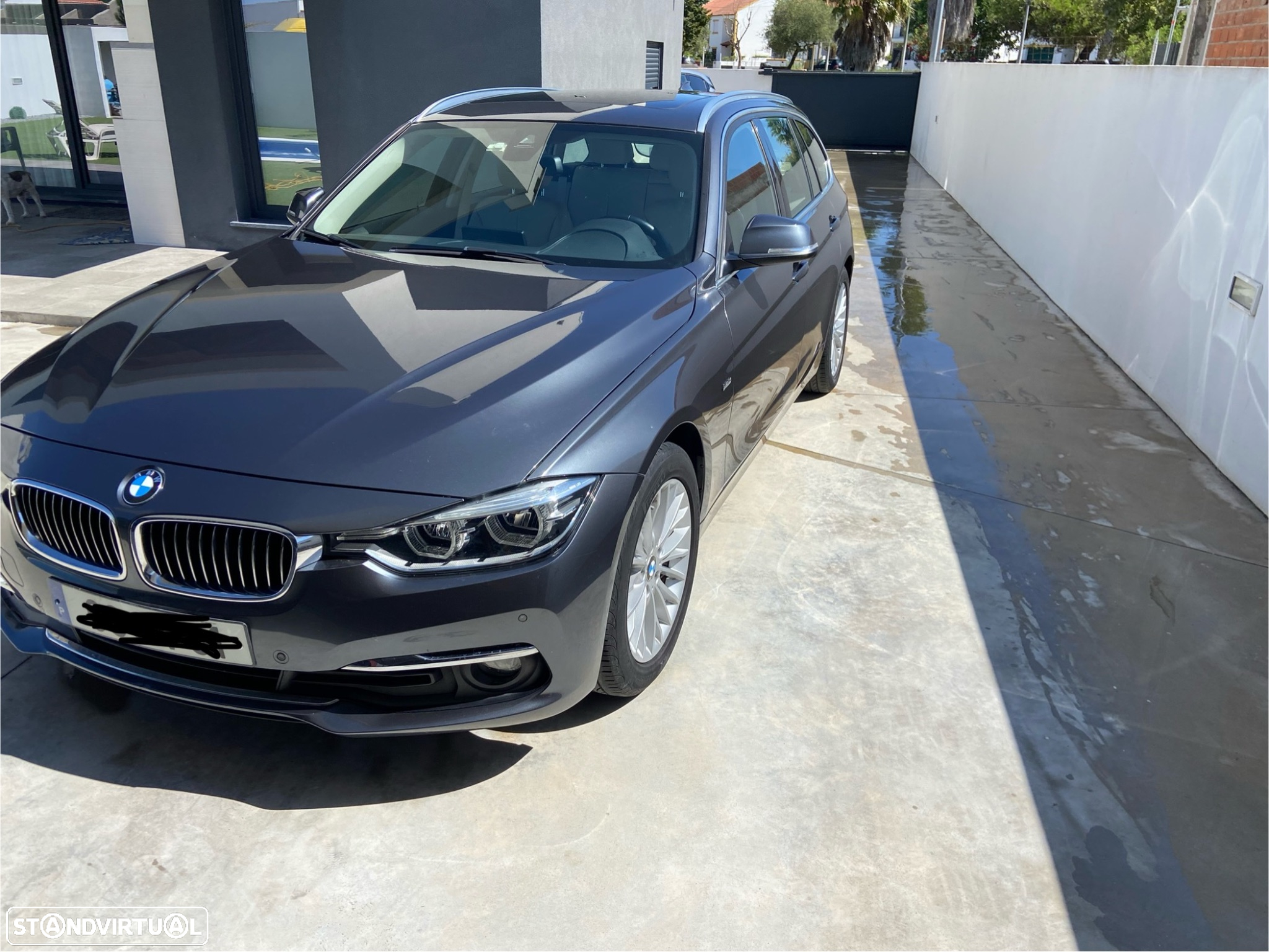 BMW 320 d Touring Line Luxury Auto - 3