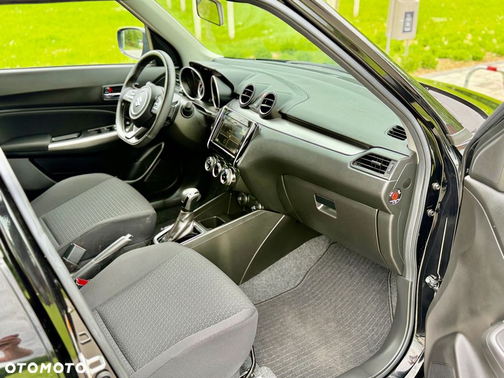 Suzuki Swift 1.2 Dualjet Hybrid CVT Comfort - 20