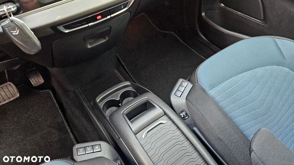 Citroën C4 Picasso - 29